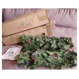 Christmas Garland, lighted, NEW (2)