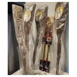 Cinnamon Brooms (4), Lighted berry branches