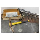 Wire Hanger, Craftsman Spade, Magnifying work