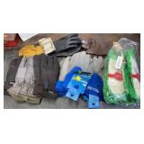 Waterproof, Staining, Fueling & Insulating Gloves