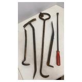 Pry bars & nail pullers