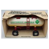 1/16 Ertl Anhydrous Ammonia Tank In Box