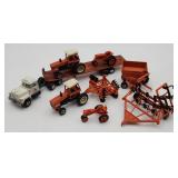 1/64 Ertl Allis Chalmers Tractors, Semi With