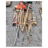 (CH) Pallet Hand Tools Shovels, Racks , & More