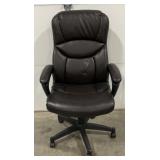(V) Brown Office Chair On Wheels (47x21x21")