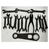 (AC) Vtg. Lot Of WrenchesIncludes Ford brand