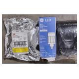 (ZZ) GE 80W Lightbulb , 3M Fibre Discs , & SCJ