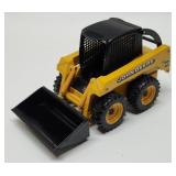 1/16 Ertl John Deere 250 Skid Steer Loader