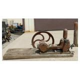 (Z) Valle Kimes Electric Motor Pump 22"x 8"