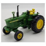 1/32 Scale Ertl John Deere 4020 Diesel Tractor