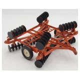 1/16 Scale Ertl Allis-Chalmers Folding Winged Disk