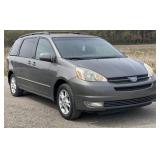 (AJ) 2005 Toyota Sienna XLE Passenger Van