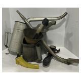 (AC) Vtg. Lot Of Oil Cans And MoreIncludes