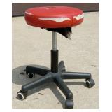 (Z) Padded Wheeled Shop Stool 14" x 20"
