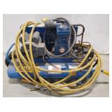(Q) Emglo Air Compressor, model KU, with hose and