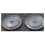(AC) 2 Oldsmobile Hubcaps. (15.5") Around