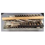 (BZ) Multiple 1/2" Ratchets, Extensions And