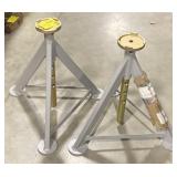 (ZZ)   AME International Aircraft Wing Jack
