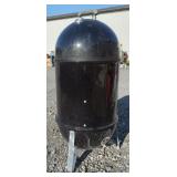 (Q) Weber Smoker Grill 18" x 41"