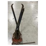 (BC) Portable Ridgid Pipe Tristand Number 450