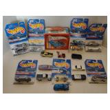 Lot of Hot Wheels Cars/Trucks & Lunch Box