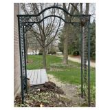 Metal Garden Arch Floral DesignAppr 57x79x24 in