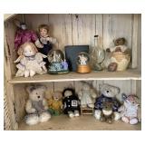 Shelf Contents: Assorted Vander Bears, Porcelain