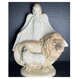 Lion And Lamb Statue United Design Angel