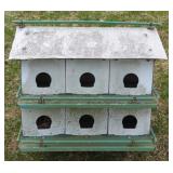 Aluminum Bird House   (17"×21"×13")