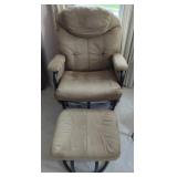 Swivel Rocker w/ Ottoman