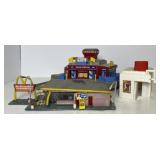 Vtg. McDonalds and Department Store HO Scale