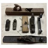 Lot w/ Wood And Metal Block Planes Appr 7 in -