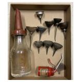 Lot w/ Oil CansAppr 3 in - 13 in