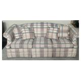 Plunkett Heirlooms Collection Pull Out Couch Appr