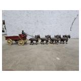 (Q) Cast Iron Budweiser Wagon With 8 Clydesdale
