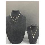 (AW) Gold Tone Necklaces With Diamond Color