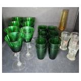 (X) Lot of Assorted Sized Glass Cups
