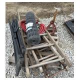 (AS) Wire Fencing, Folding Sawhorse, Metal Jack,