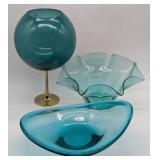 (H) Aquamarine bowls, tallest 11in h