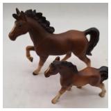 (H) 2 Vtg. Ceramic horses 7"l