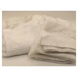( SR) Vintage lace Tablecloths and more.