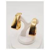 (H) Trifari Goldtone Clip-on Earrings (1" long)
