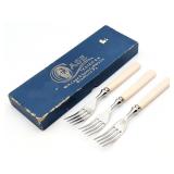 1920-1940 Case Tested XX Synthetic White Fork Set