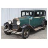 1928 Marmon Model 68 Sedan