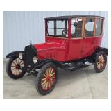1921 Ford Model T Two Door Sedan