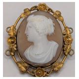 10K Gold Victorian Shell Cameo Brooch