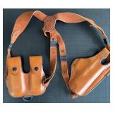 Bianchi 16H/L Leather Concealed Agent Shoulder