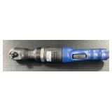 3/8ï¿½ Pneumatic Ratchet Wrench