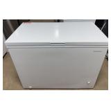 Insignia 10.4 Cu. Ft. Garage Ready Chest Freezer