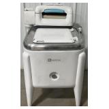 Vtg. MAYTAG Wringer Washing Machine